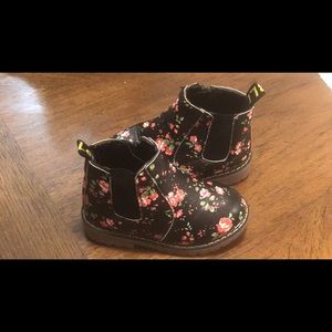 Floral size 24 kids Doc Martens